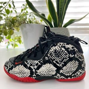 Kids Nike Air Foamposite One GS 'Albino Snakeskin' Size 2Y